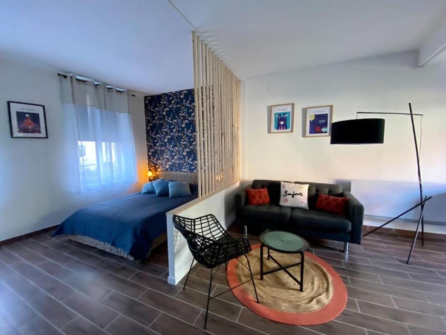 Studio D'Hotes Avec Piscine « Le Clos N°6 » Cormicy Exteriör bild