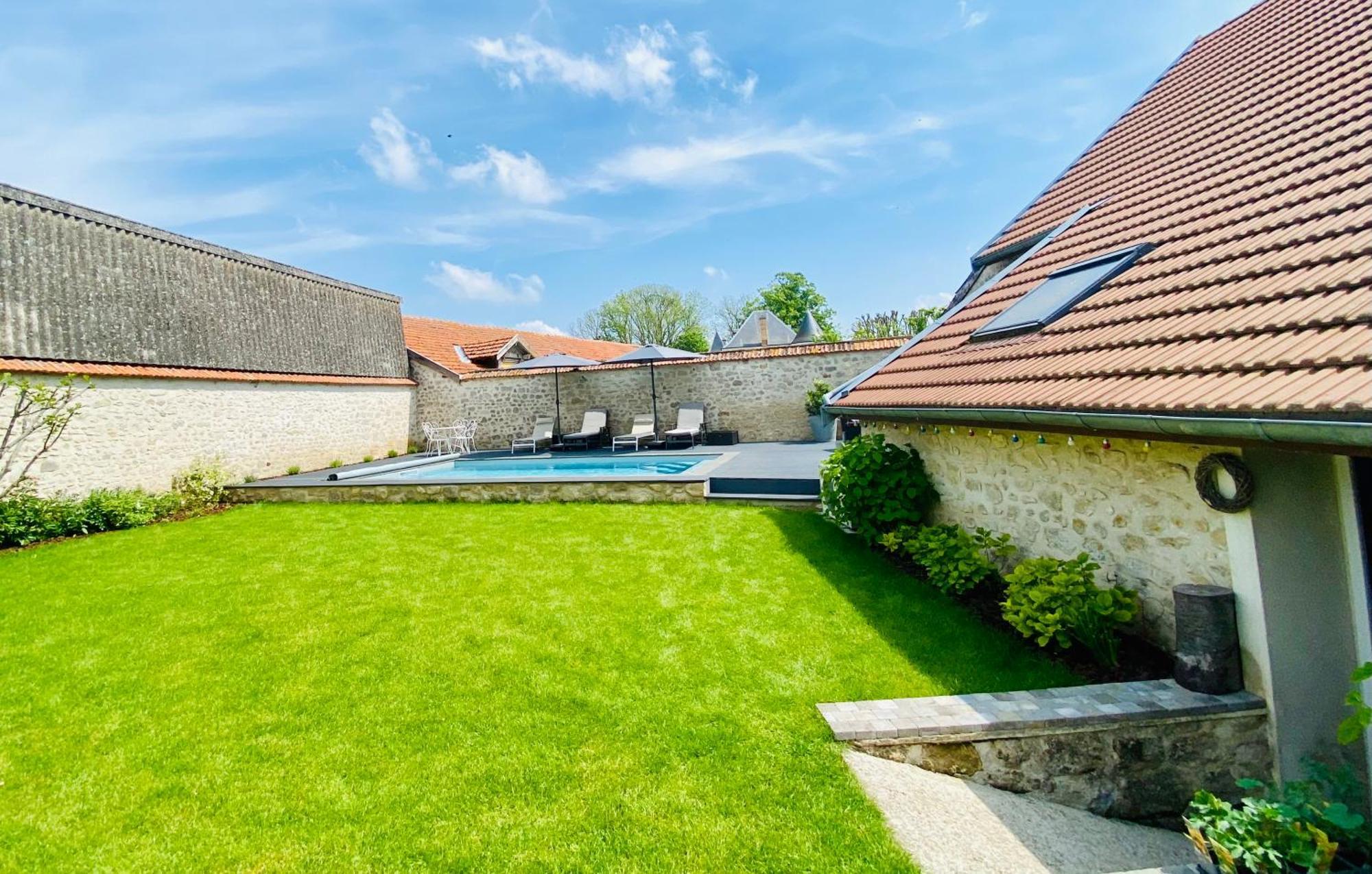 Studio D'Hotes Avec Piscine « Le Clos N°6 » Cormicy Exteriör bild