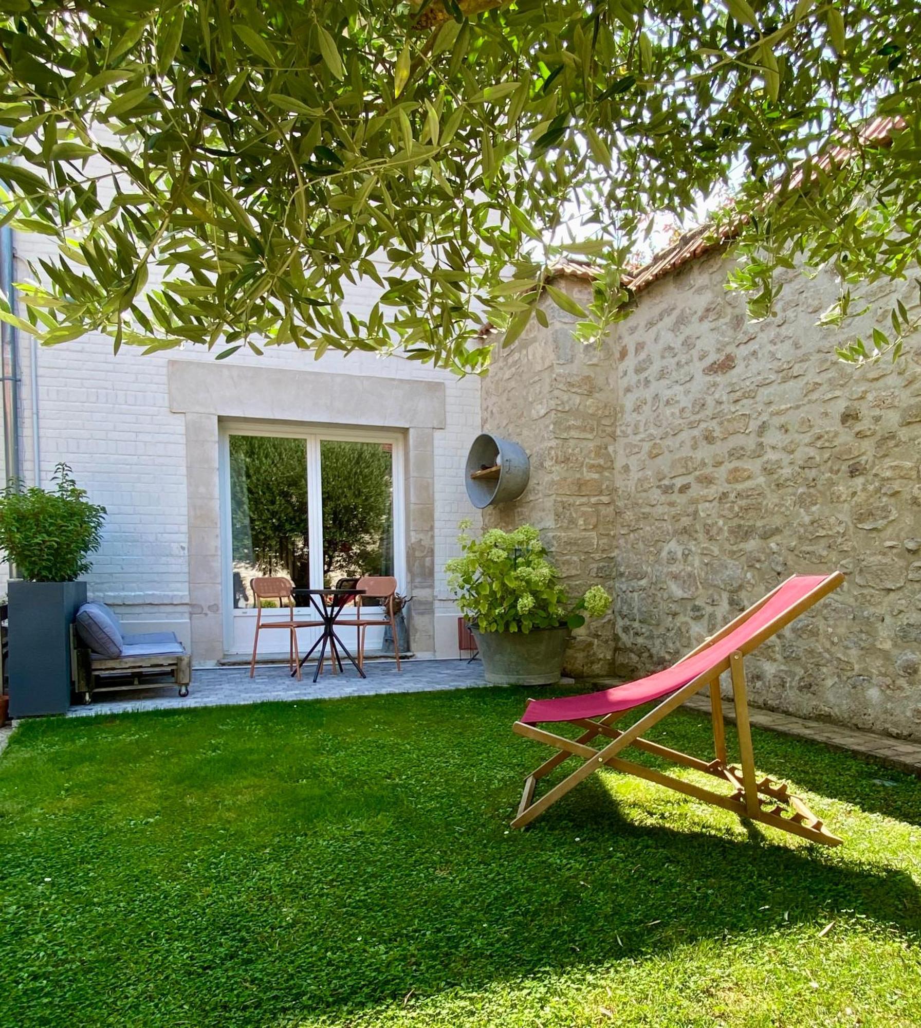 Studio D'Hotes Avec Piscine « Le Clos N°6 » Cormicy Exteriör bild